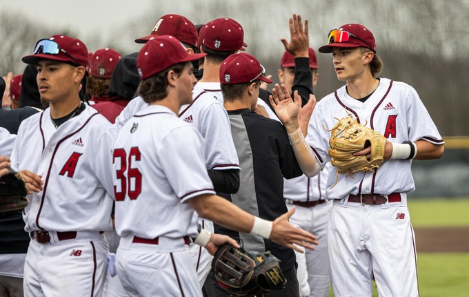 Baseball Defeated by Westfield in MASCAC Tournament Opener