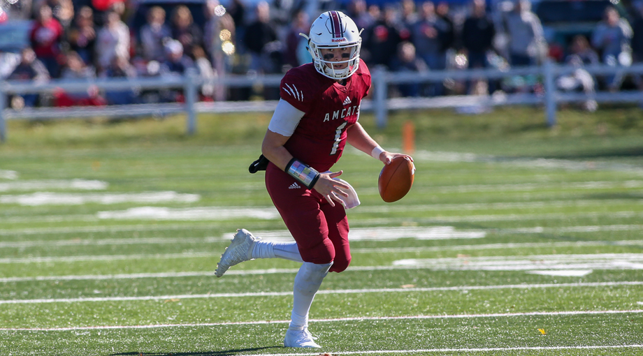 Football Falls to  Castleton