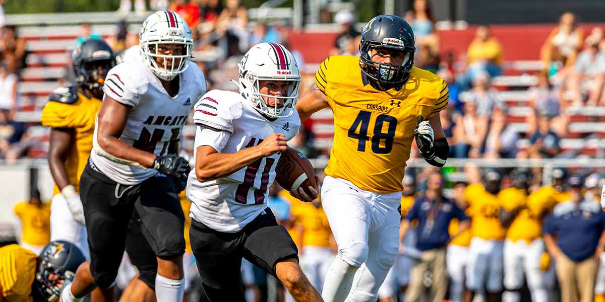 Sophomore quarterback Ryan Russell (West Springfield, MA)