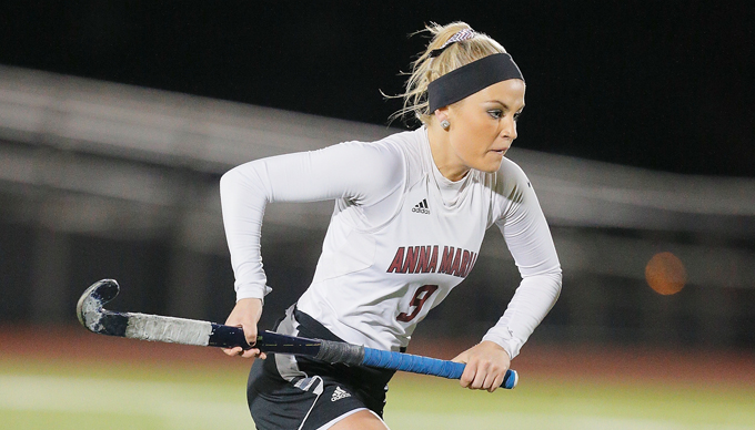 Field Hockey Shuts Out NEC, 2-0