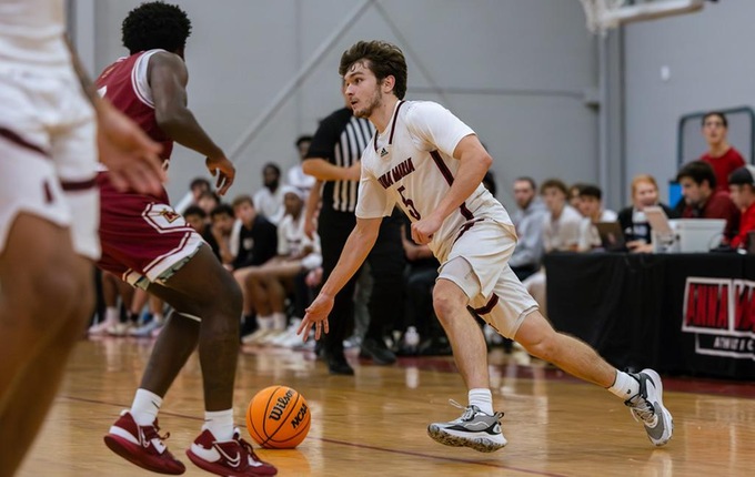 Men&rsquo;s Basketball Defeated by Roger Williams