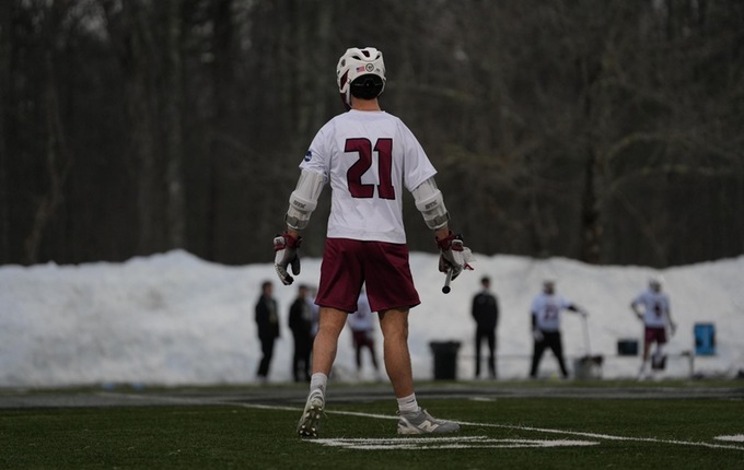 AMCATS FALL TO EAGLES