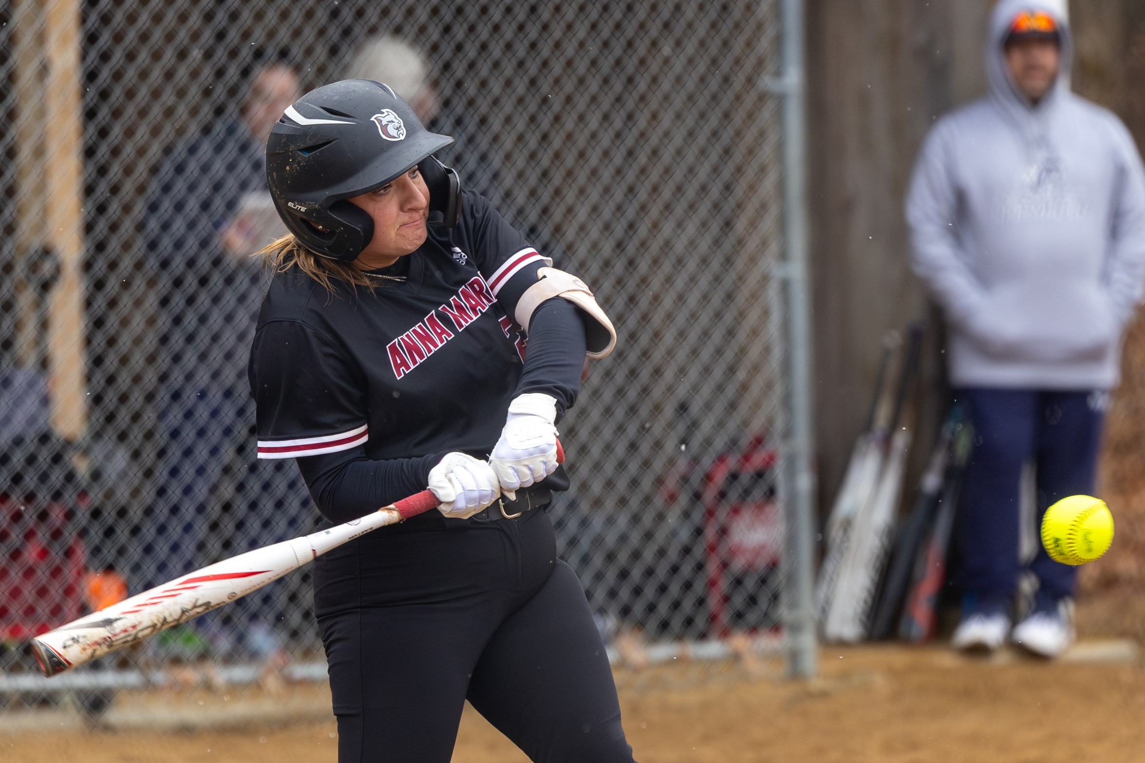 Softball Struggles On The Road Against Owls