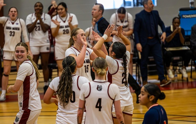 Women&rsquo;s Basketball Takes Down Salem State