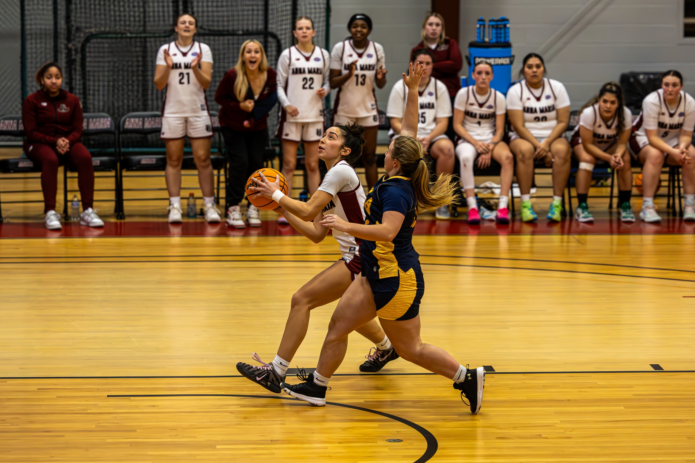 Women&rsquo;s Basketball Completes Season Sweep of MCLA