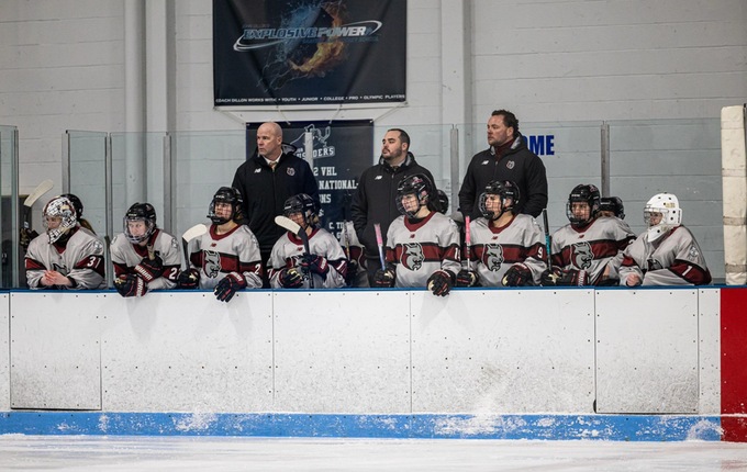 Women&rsquo;s Ice Hockey Shutout by Rivier