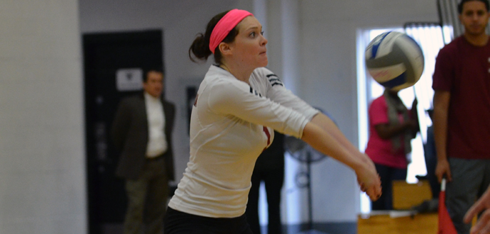 Raiders Top Volleyball, 3-0
