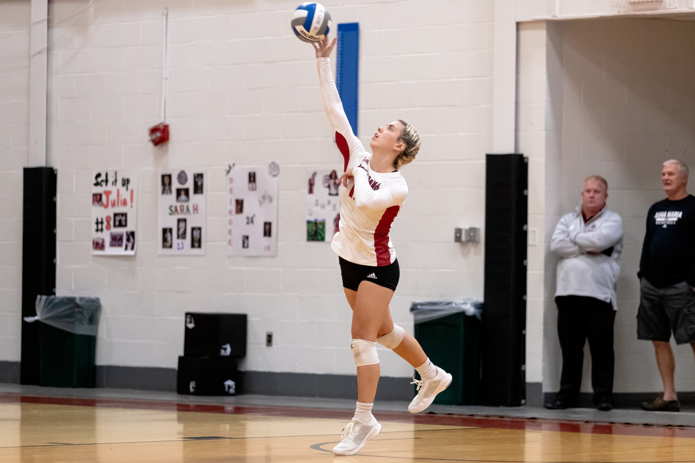 Bulldogs take down volleyball 3-1