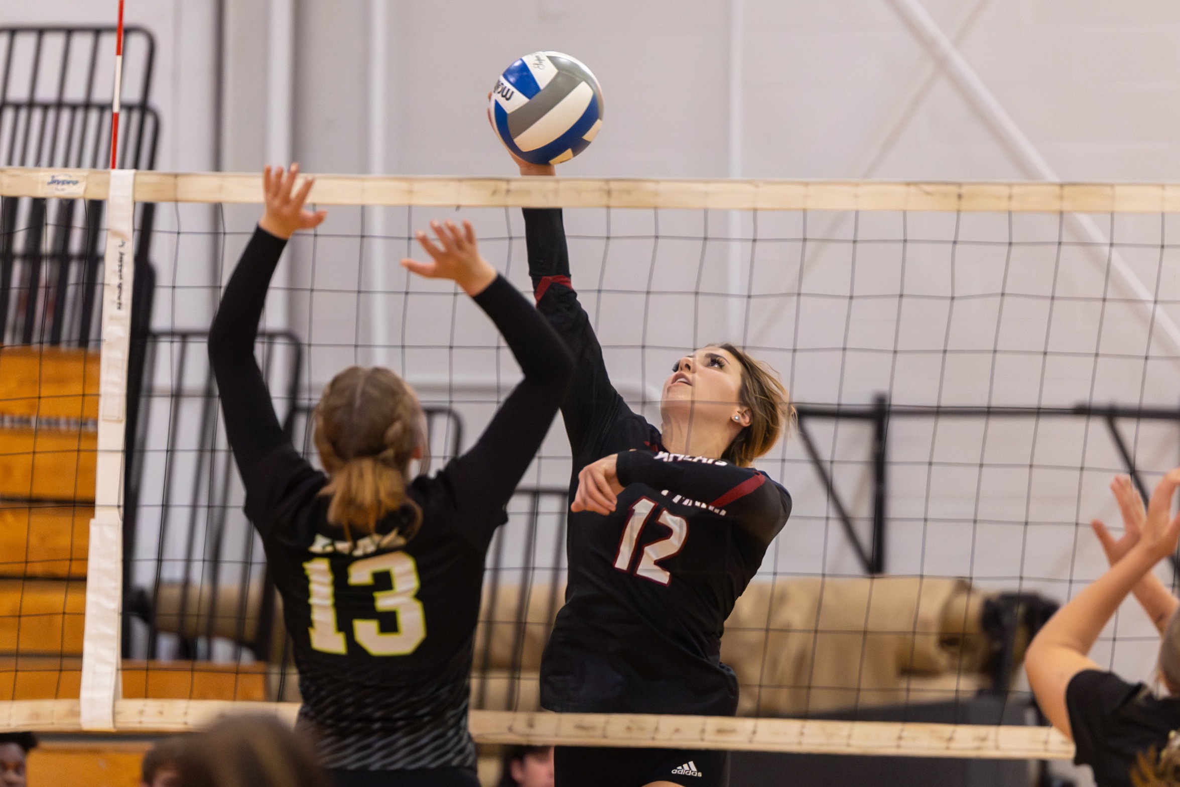 Volleyball Falls To The Mariners In 3 Straight Sets